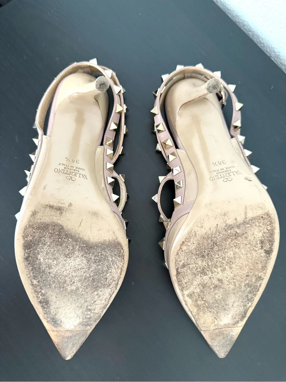 Valentino Garavani Patent Leather Rockstud Slingback Heels Pointed Toe
